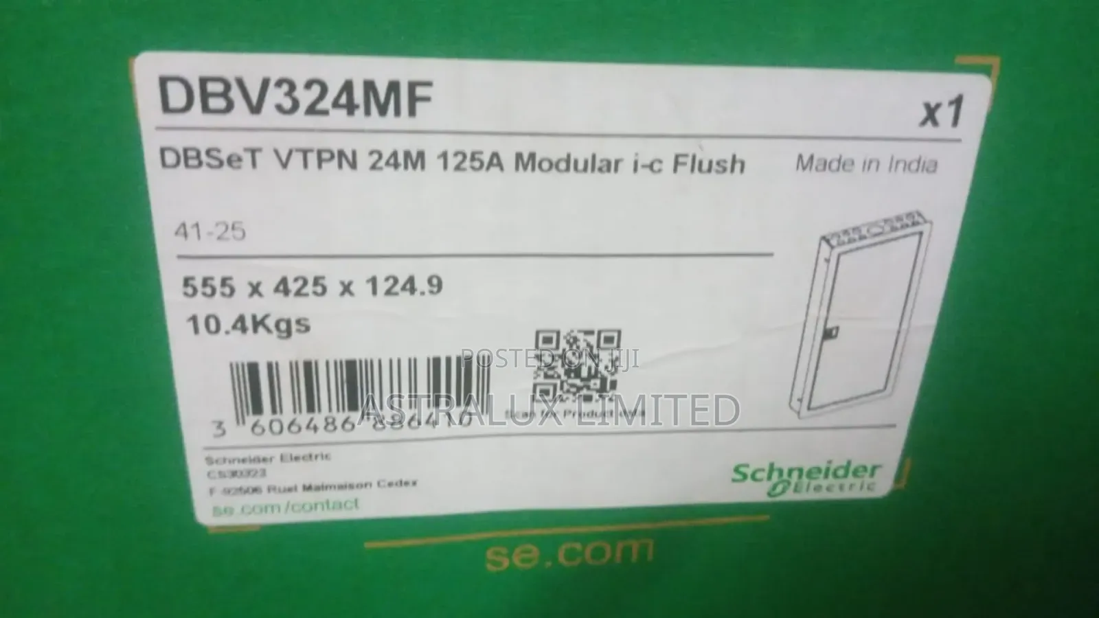 Schneider D8 3phase Distribution Board