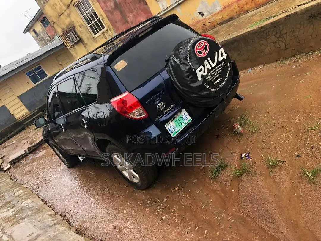 Toyota RAV4 Limited V6 2009 Black