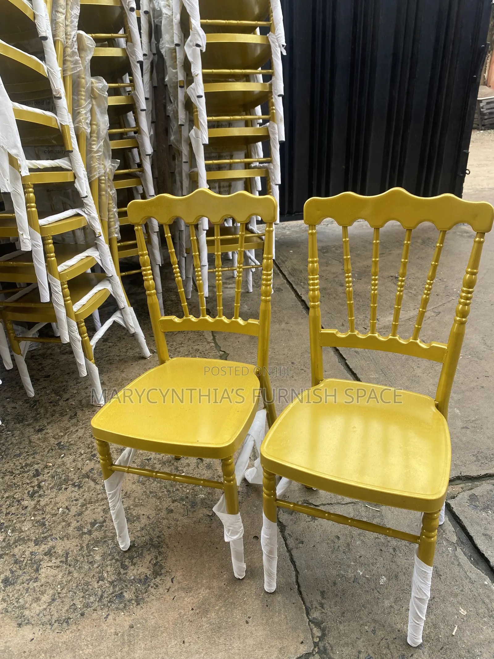 King Crown Event Chair