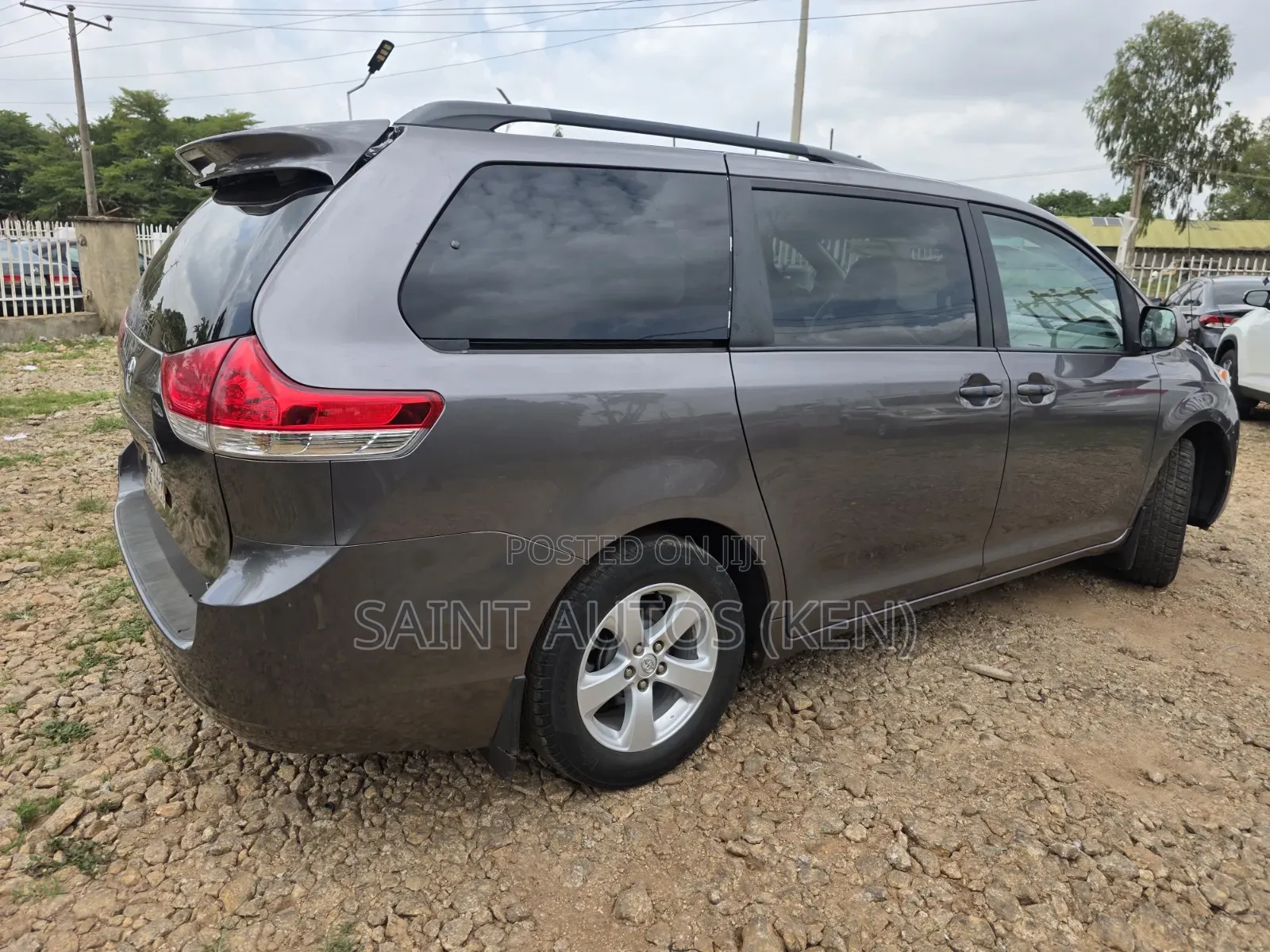 Toyota Sienna 2015 Gray