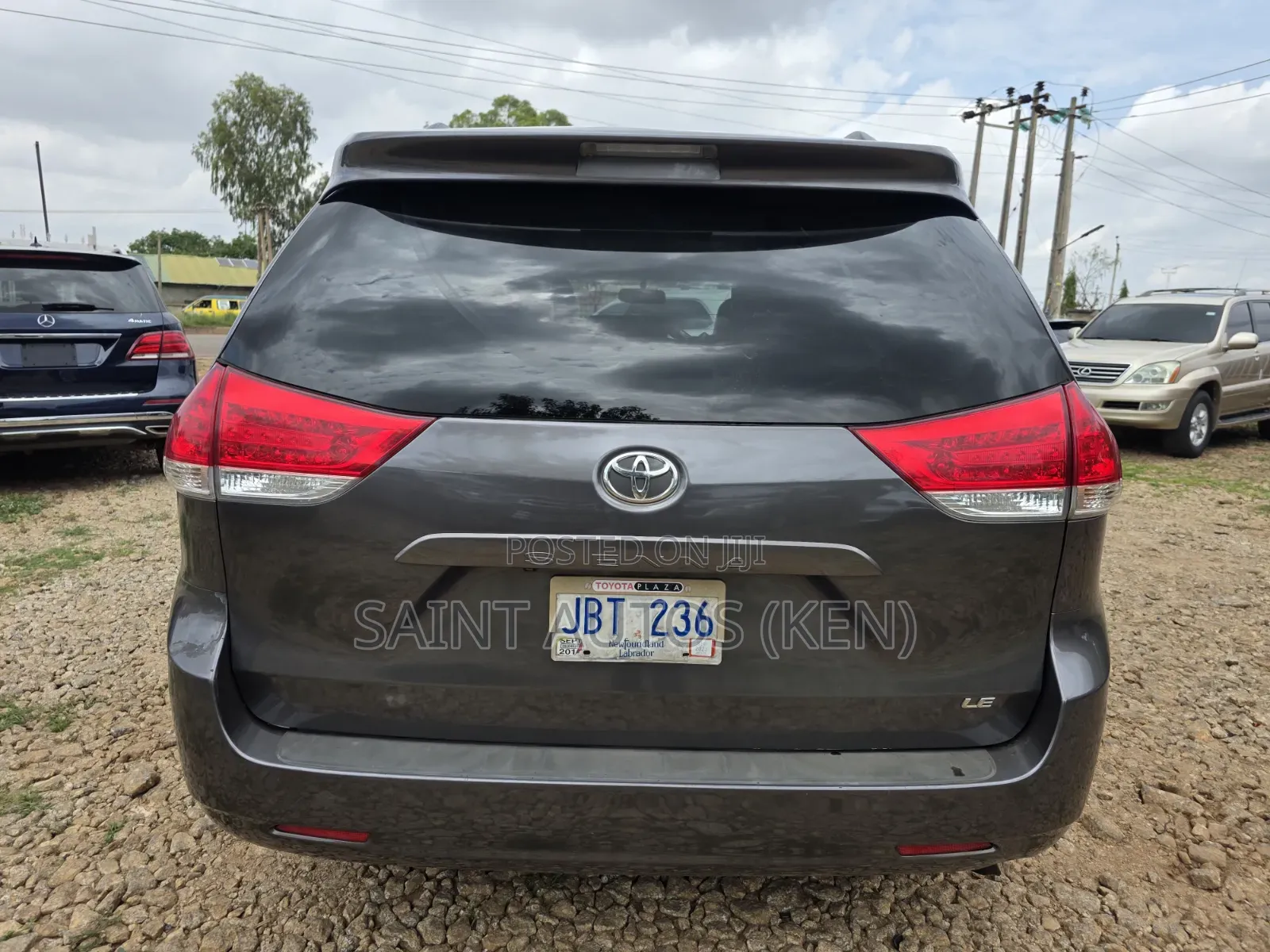 Toyota Sienna 2015 Gray