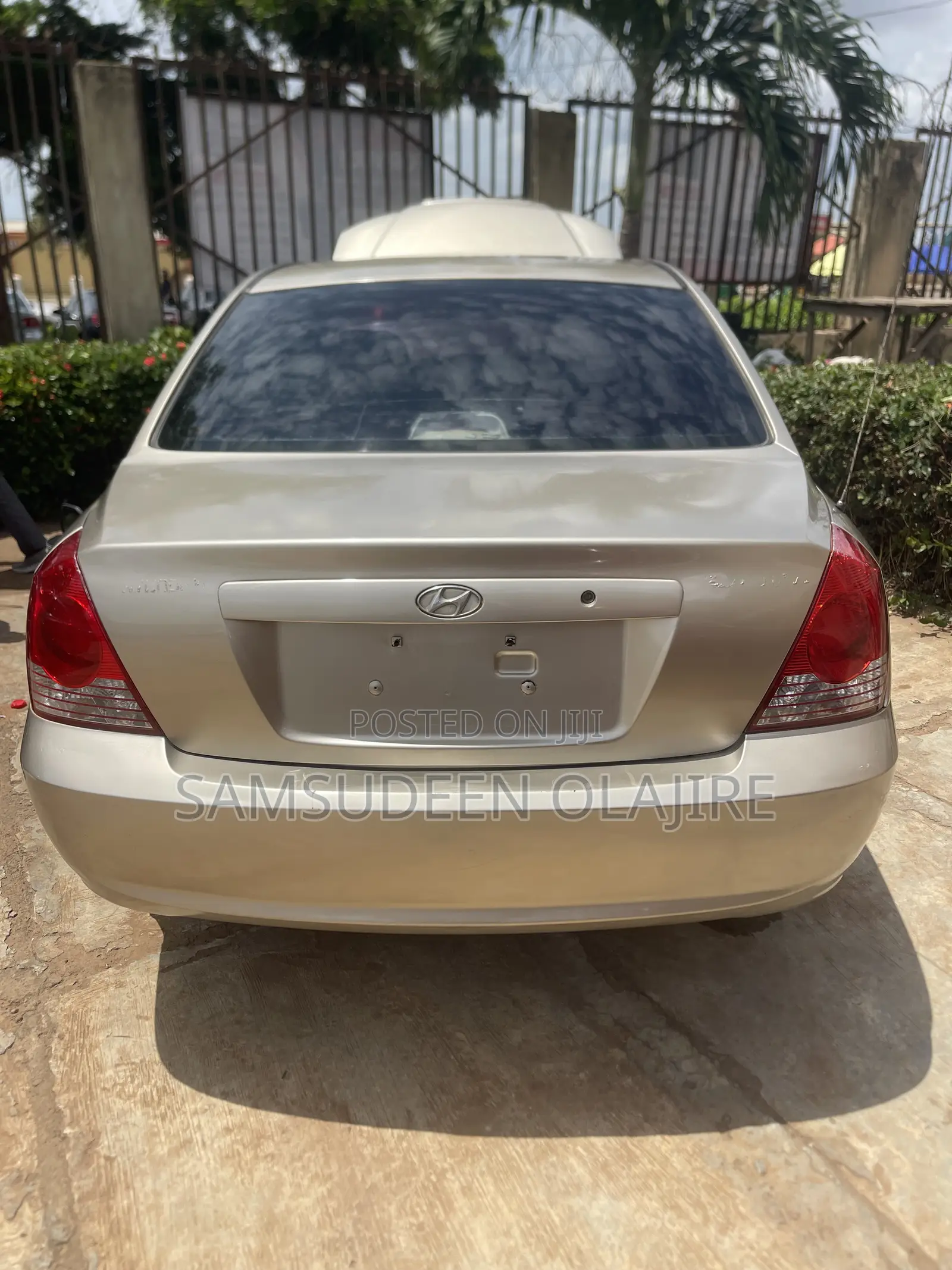 Hyundai Elantra 2006 Gold