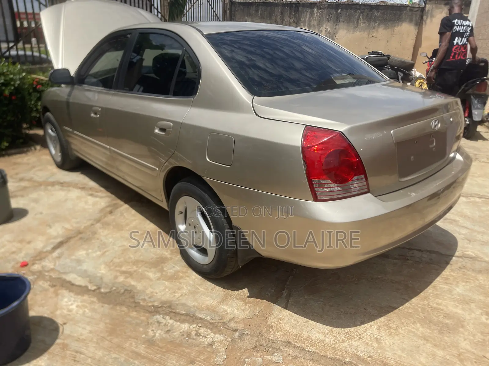 Hyundai Elantra 2006 Gold