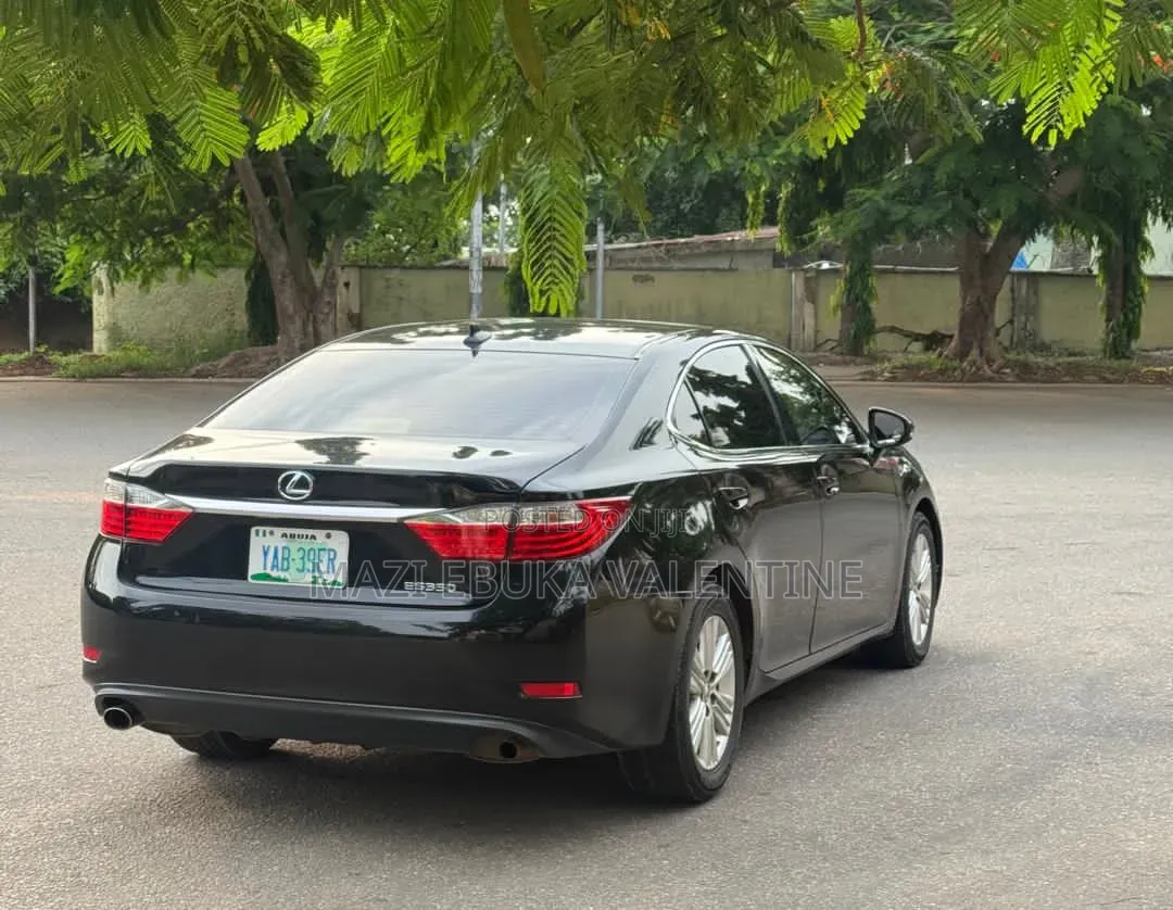 Lexus ES 2014 Black
