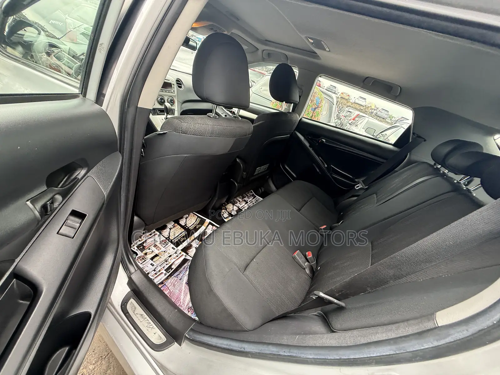 Toyota Matrix S Hatchback AWD (2.4L 4cyl 4A) 2012 Silver