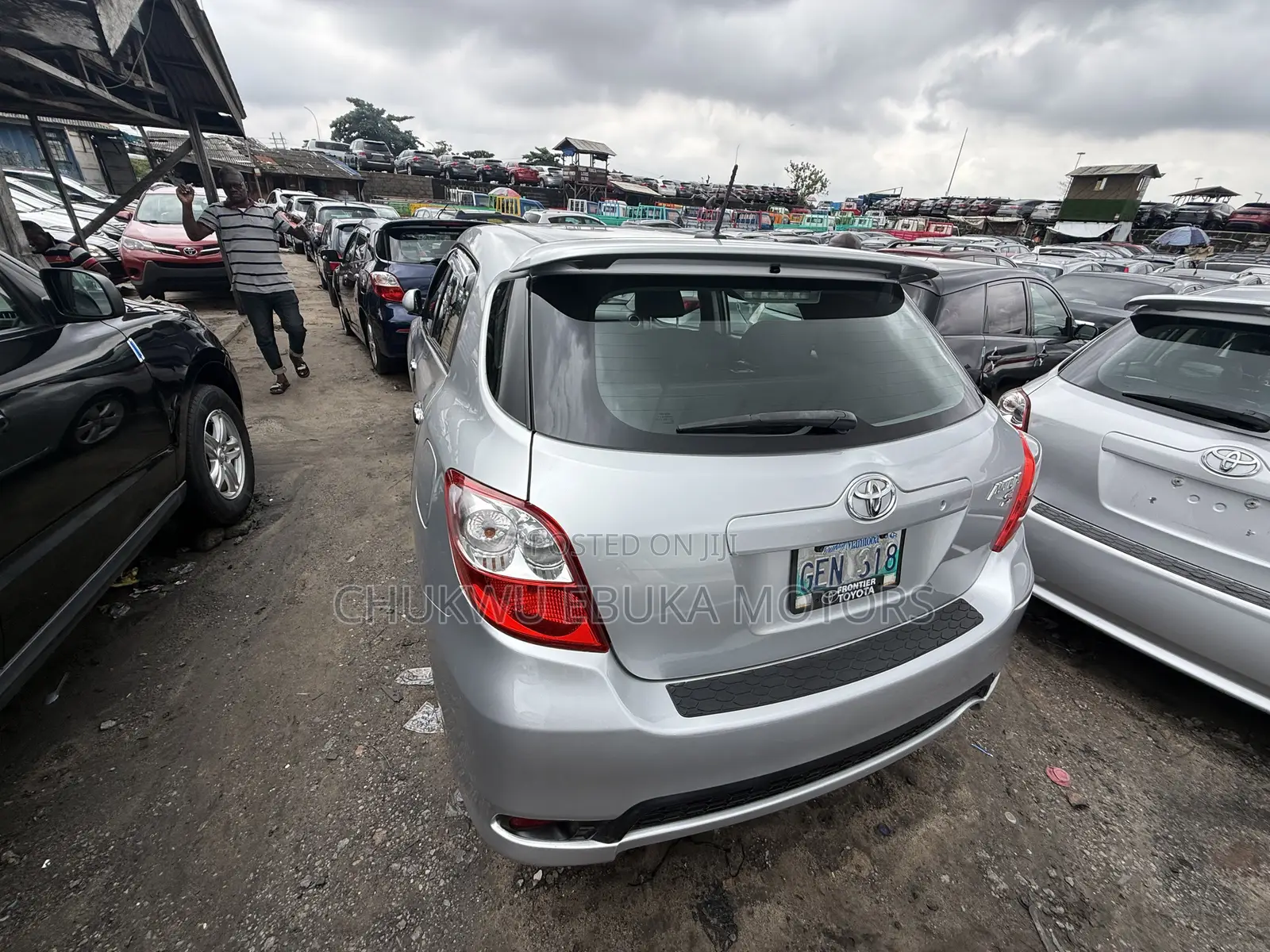 Toyota Matrix S Hatchback AWD (2.4L 4cyl 4A) 2012 Silver