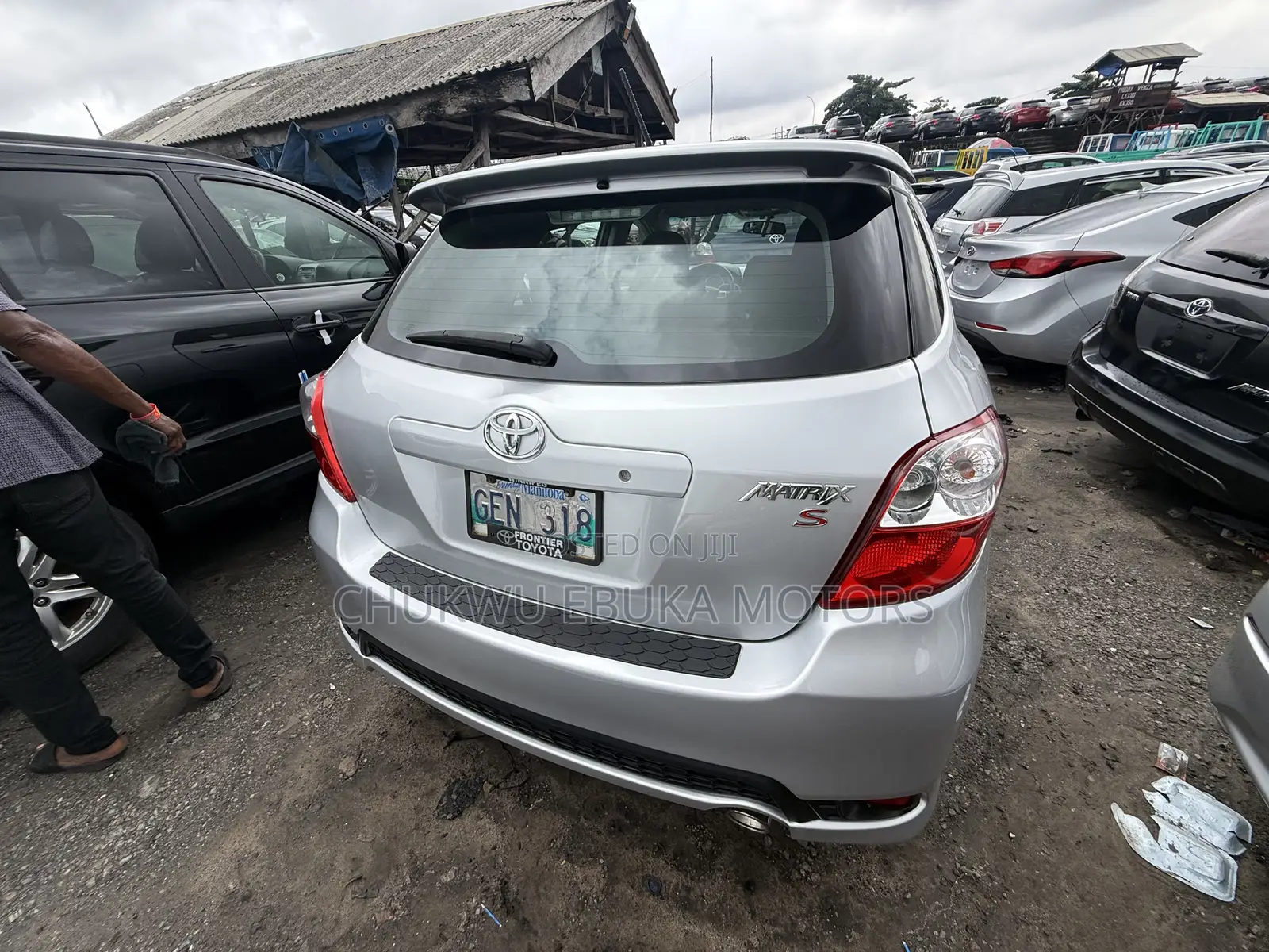Toyota Matrix S Hatchback AWD (2.4L 4cyl 4A) 2012 Silver