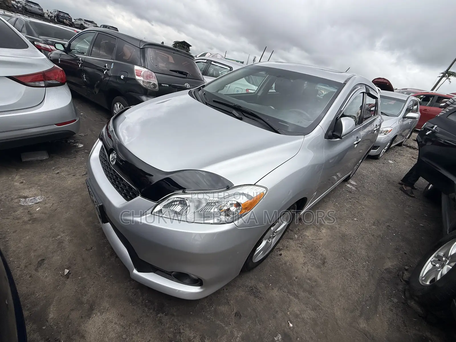 Toyota Matrix S Hatchback AWD (2.4L 4cyl 4A) 2012 Silver
