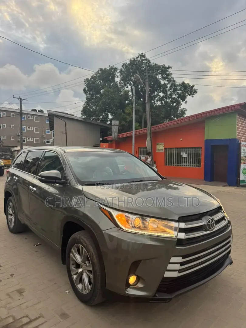 Toyota Highlander 2015