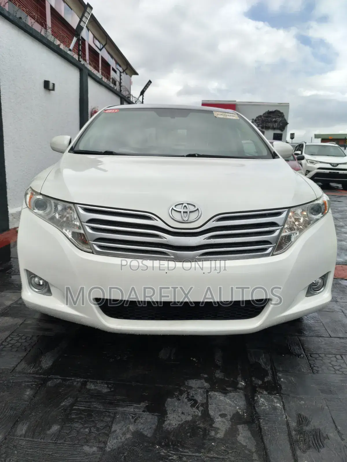 Toyota Venza AWD 2011 White