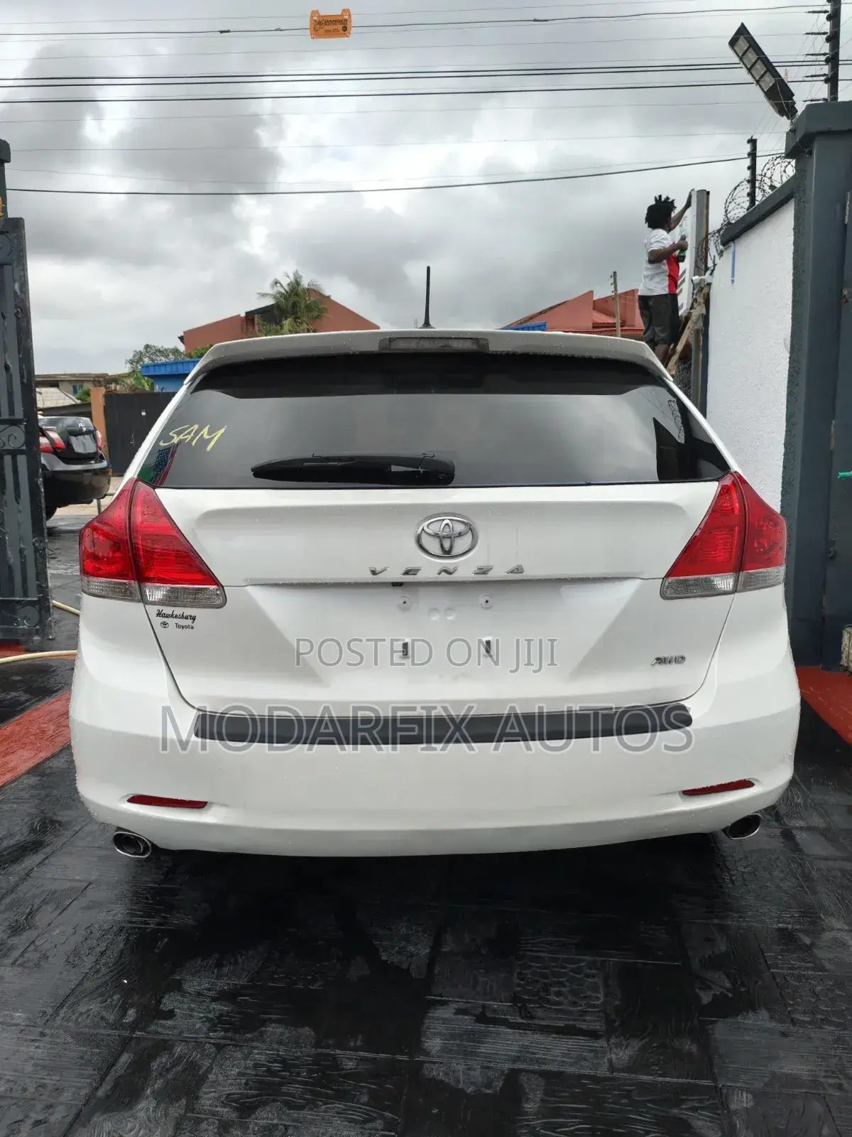Toyota Venza AWD 2011 White