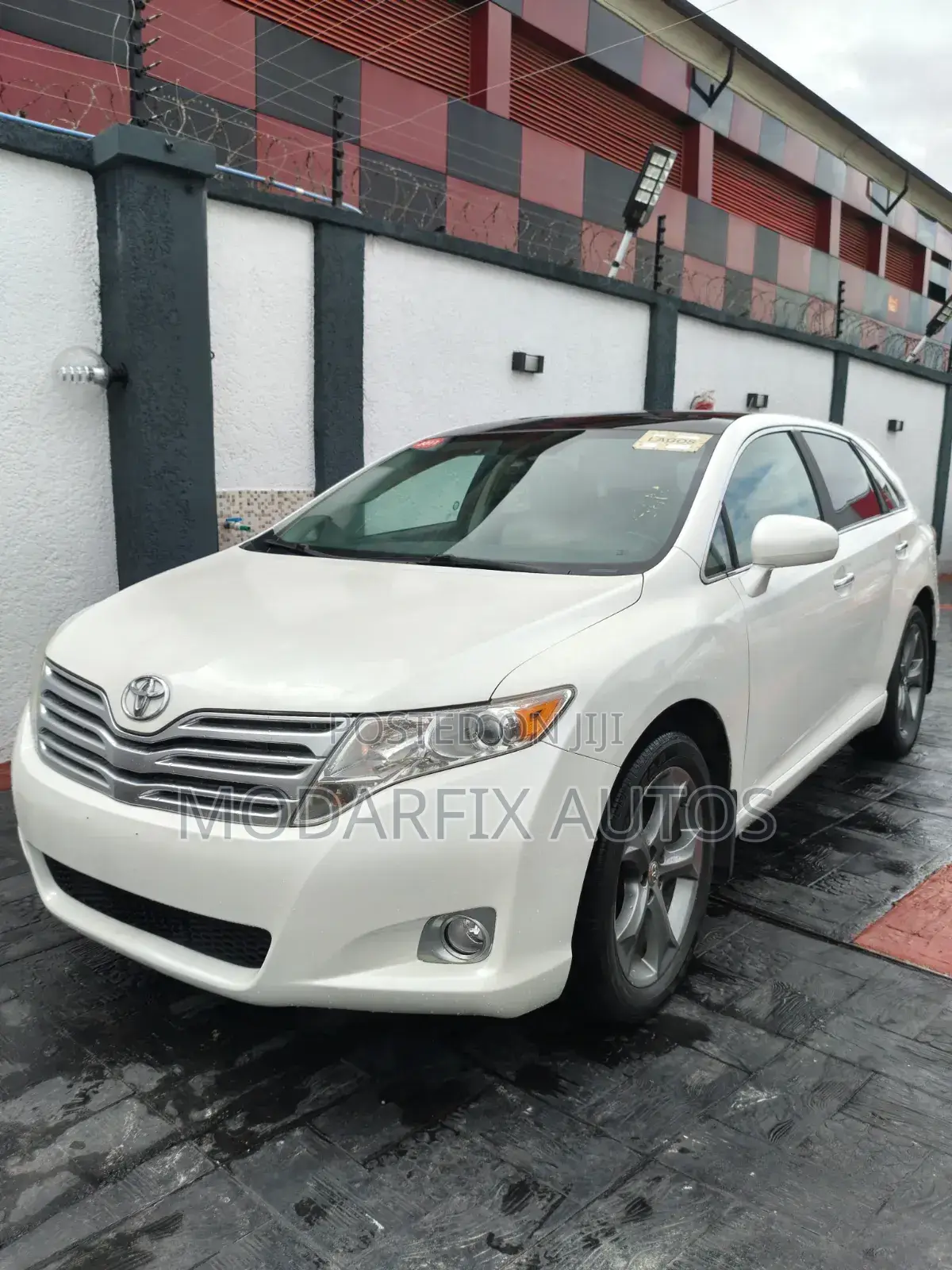 Toyota Venza AWD 2011 White