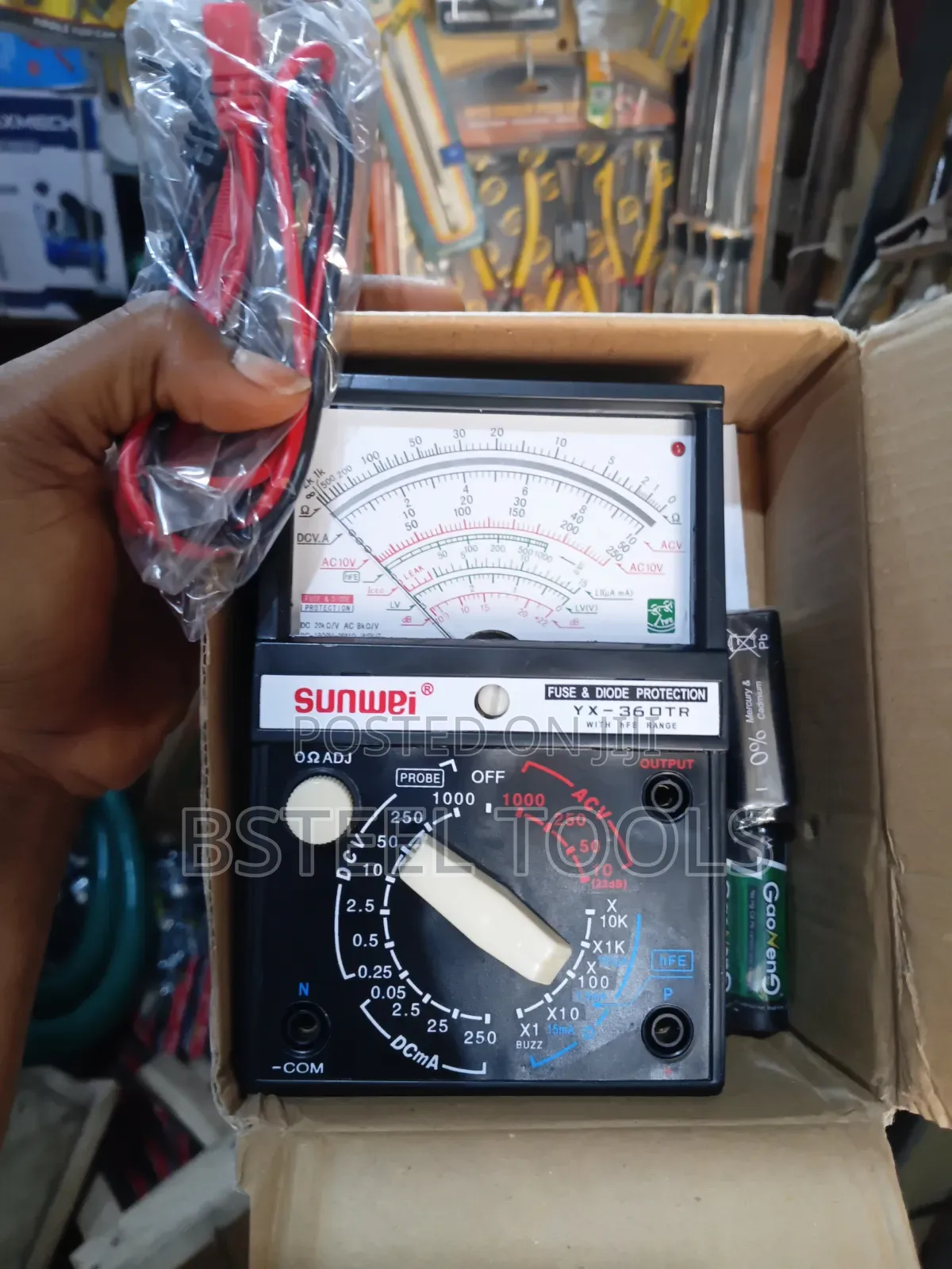 Big Analog Multimeter – Professional Electrical Testing Meter