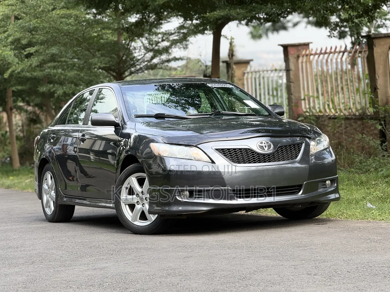 Toyota Camry SE 4dr Sedan (2.4L 4cyl 5A) 2009 Gray