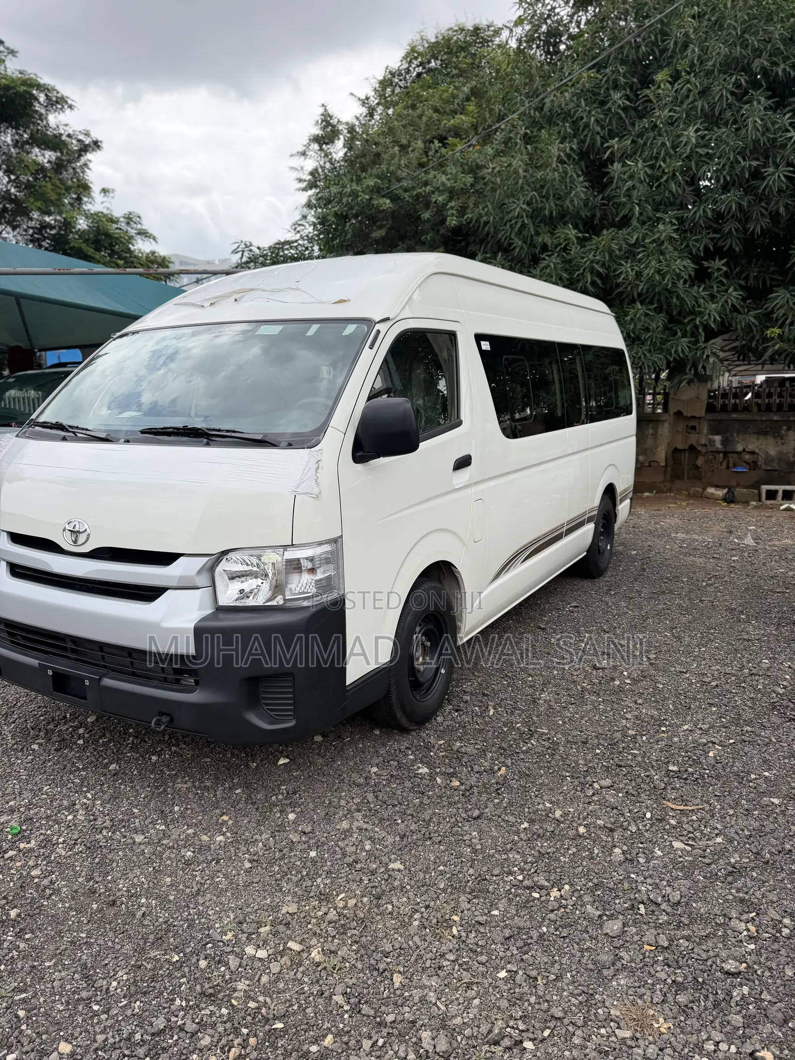 Toyota HiAce 2025 White