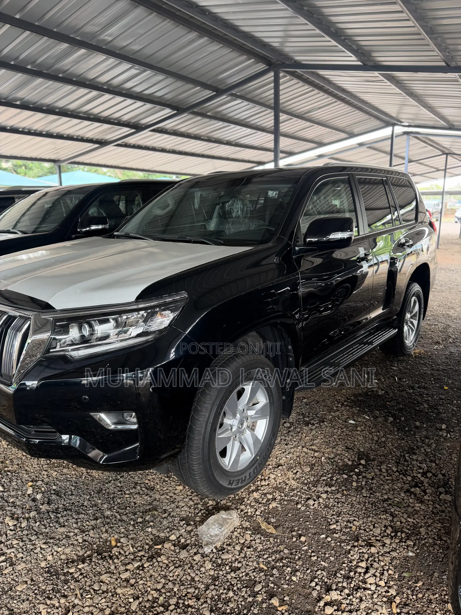 Toyota Land Cruiser Prado 2023 Black