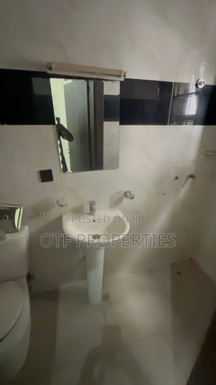 4bdrm Duplex in Gilmore, Jahi for rent