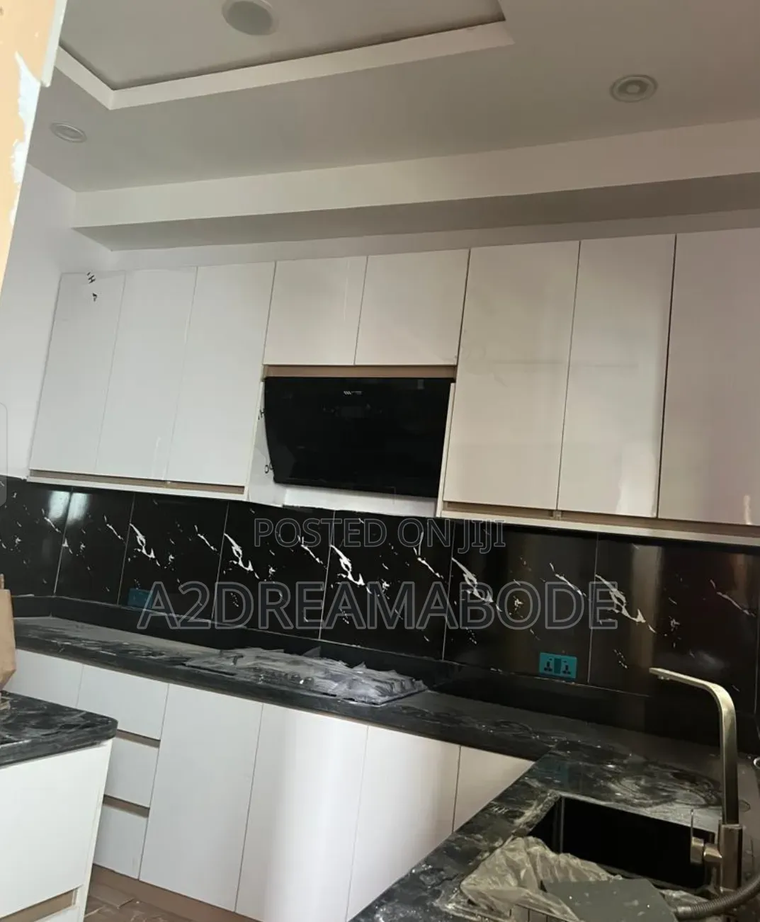Furnished 5bdrm Duplex in Adeniyi Jones for rent