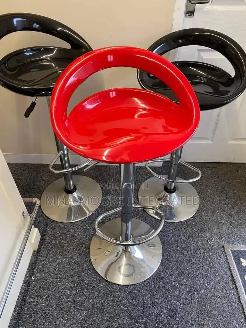 Adjustable Height Bar Stool