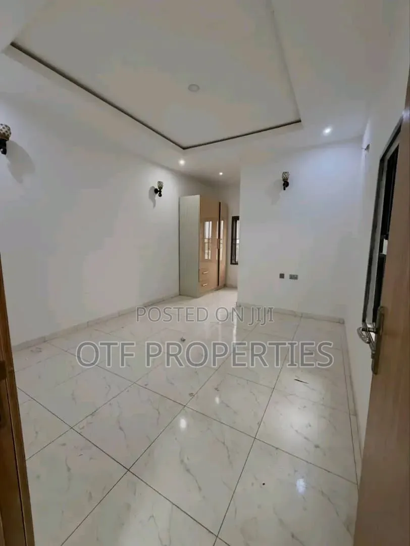 5bdrm Duplex in Katampe,Main for rent