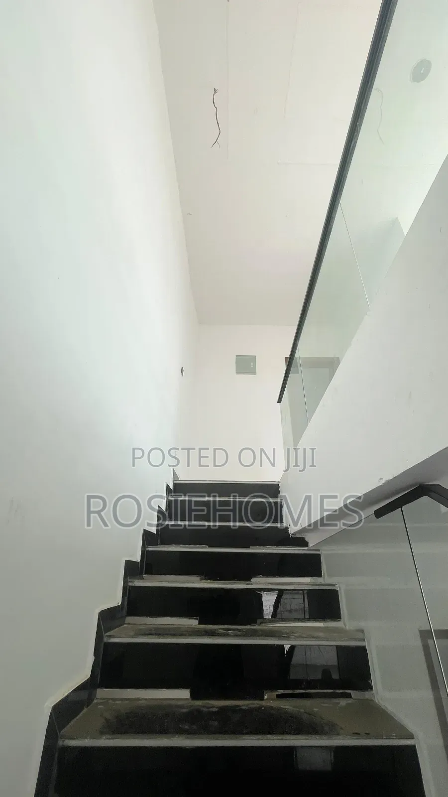 4bdrm Duplex in Abraham Adesanya for sale