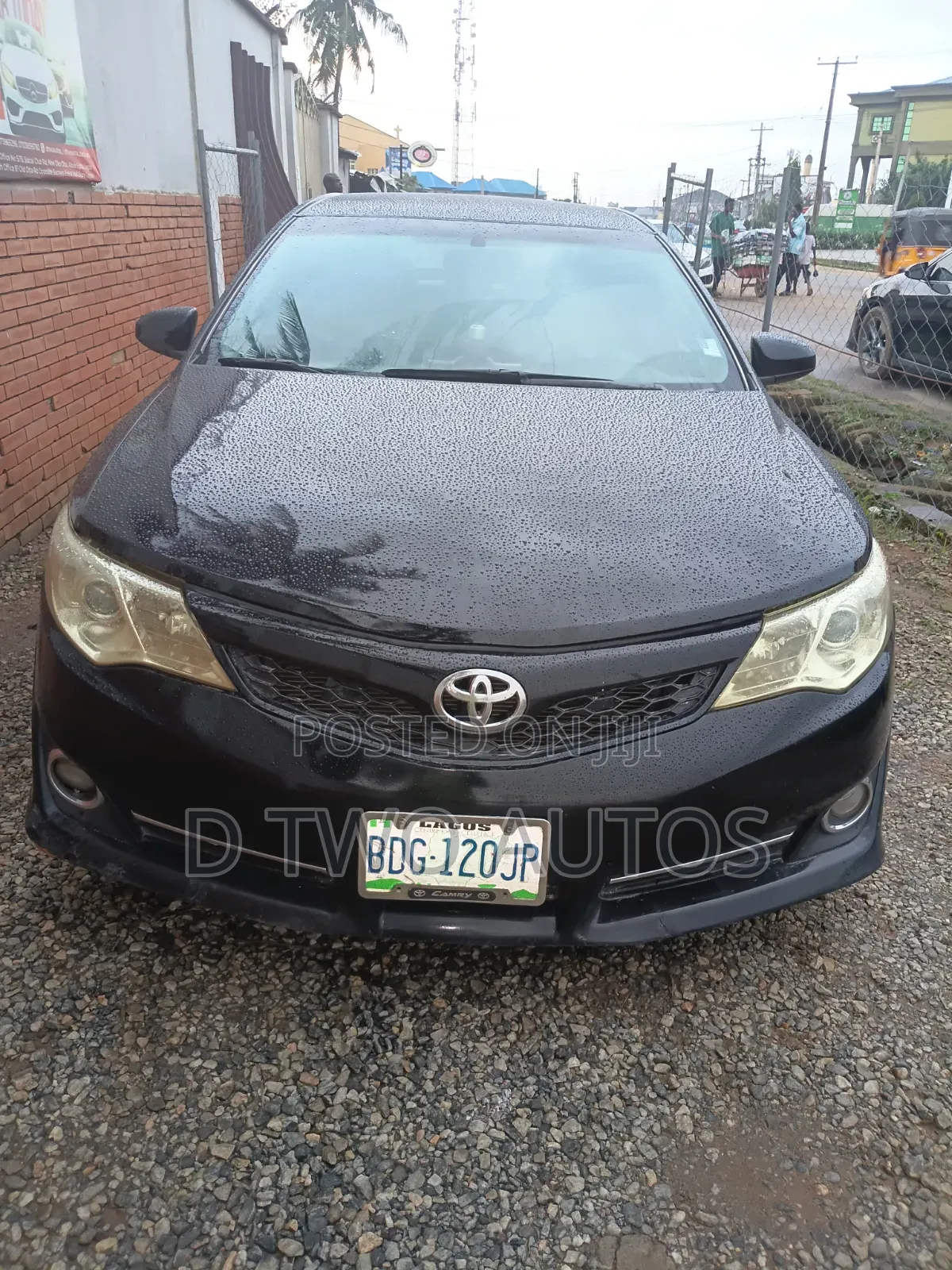 Toyota Camry SE 4dr Sedan (2.5L 4cyl 6A) 2013 Black
