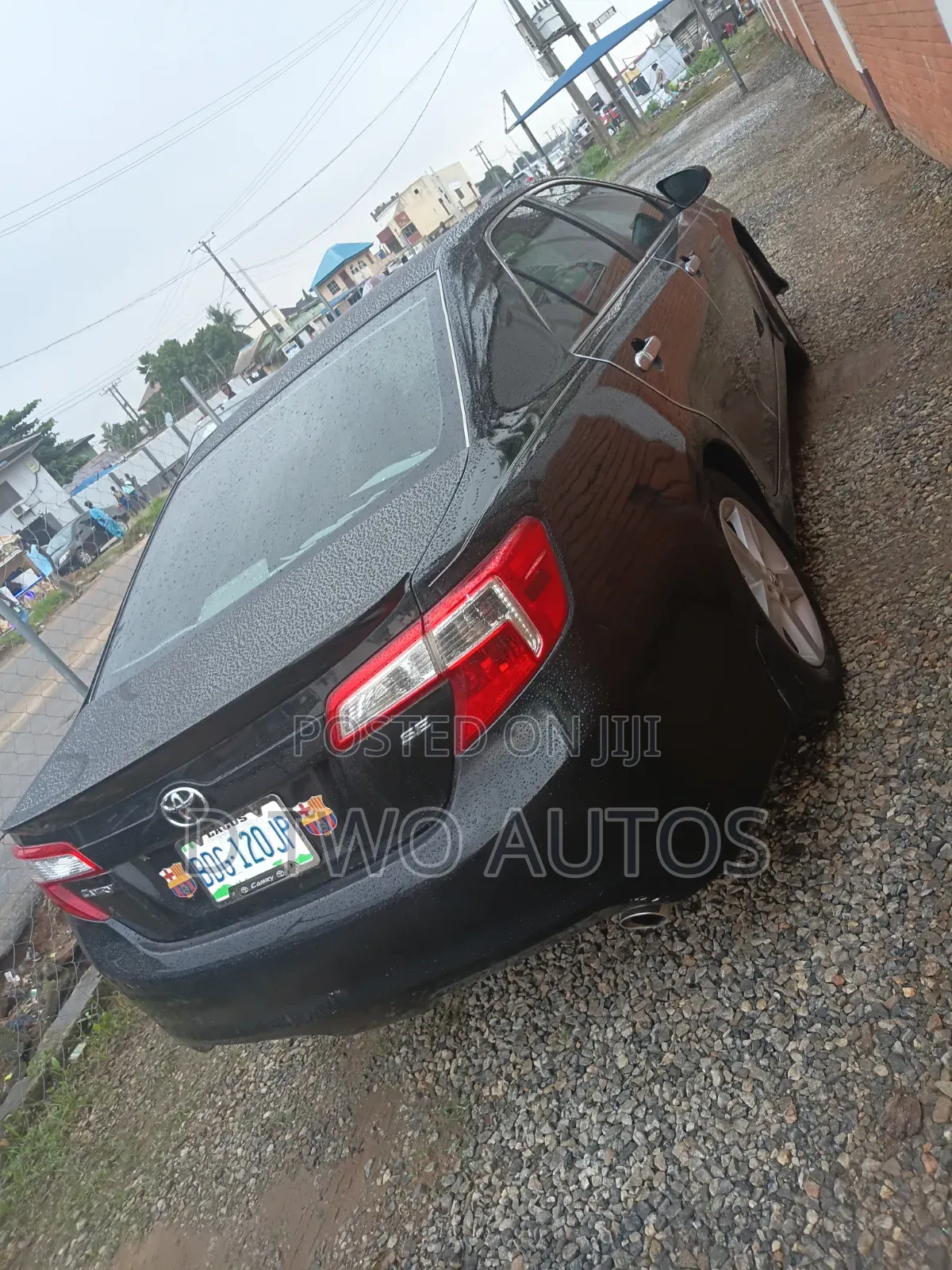 Toyota Camry SE 4dr Sedan (2.5L 4cyl 6A) 2013 Black