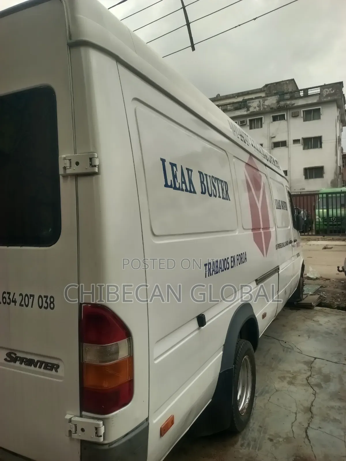 Mercedes-Benz Sprinter 2006 White