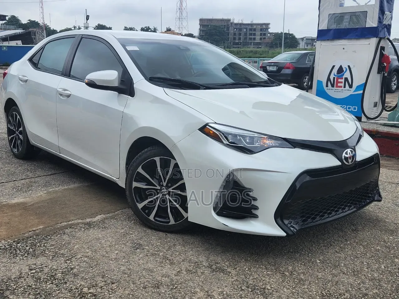 Toyota Corolla 2017 Silver