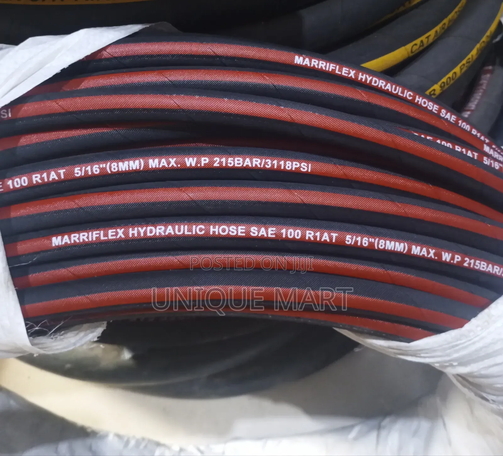 5/16 High Pressure Steel Wire Hydraulic Hose, R1at.215 Bar. Bundle:50m