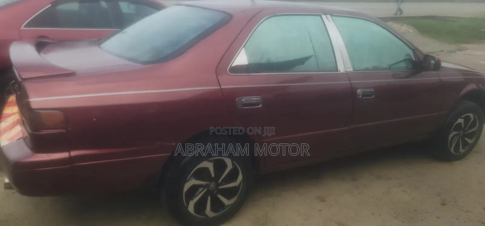 Toyota Camry 2000 Red