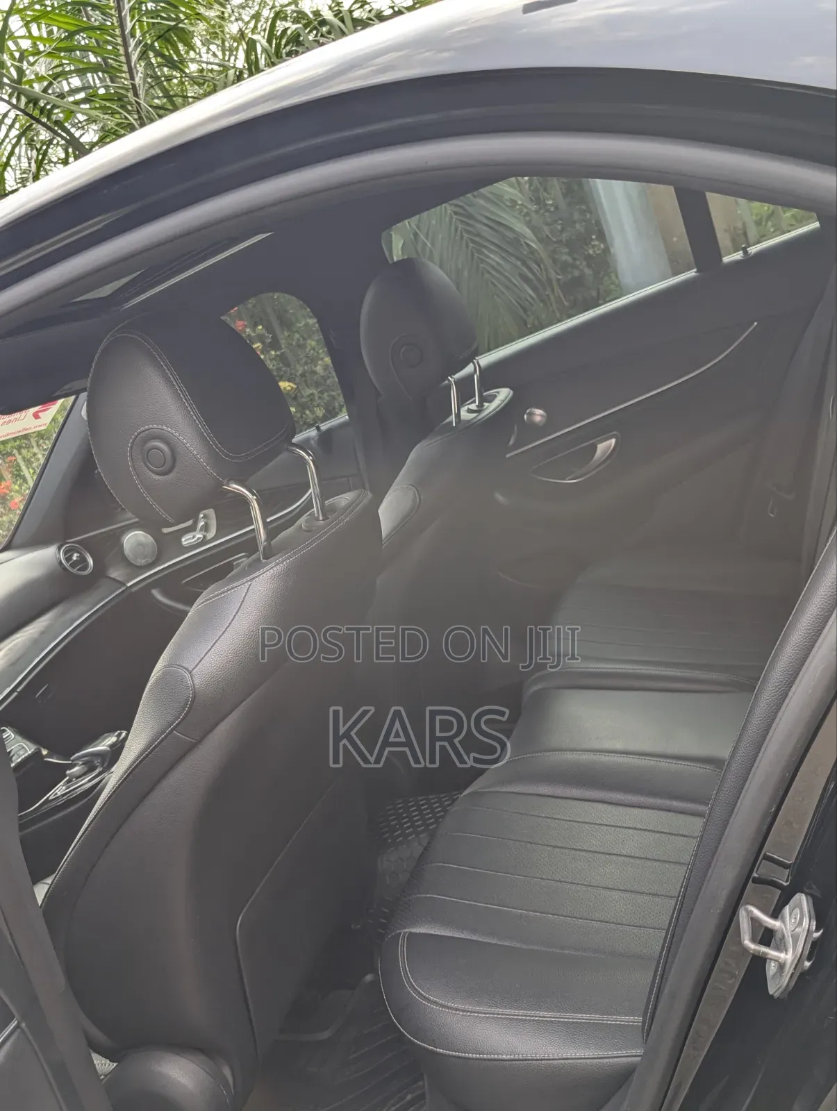 Mercedes-Benz E300 2017 Black