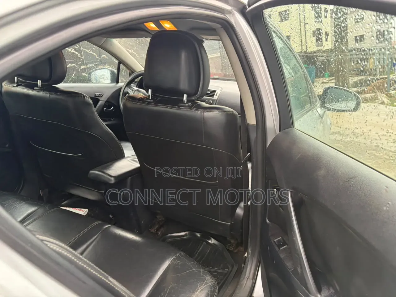 Toyota Avensis 2.0 Advanced Automatic 2012 Silver