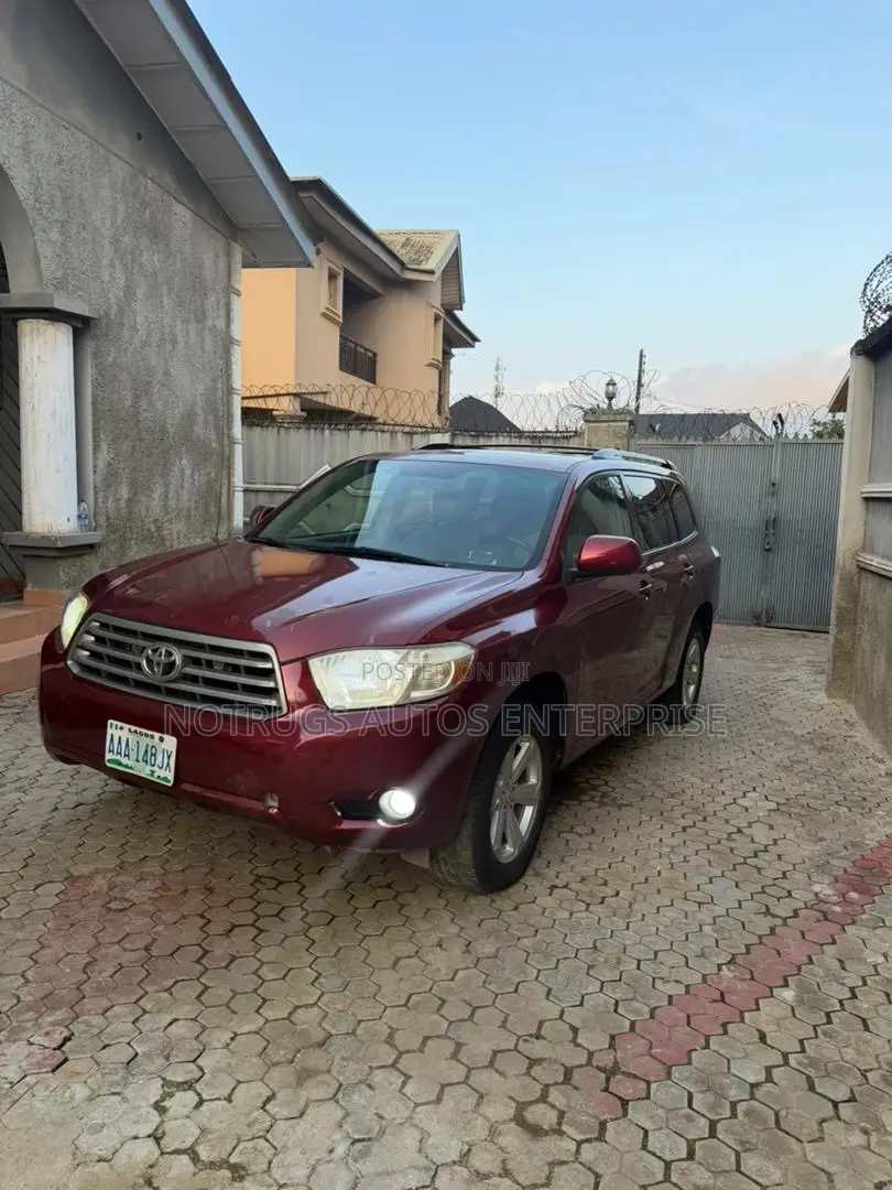 Toyota Highlander V6 2009 Red