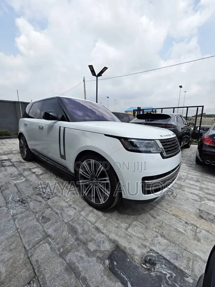 Land Rover Range Rover Vogue 2023 White