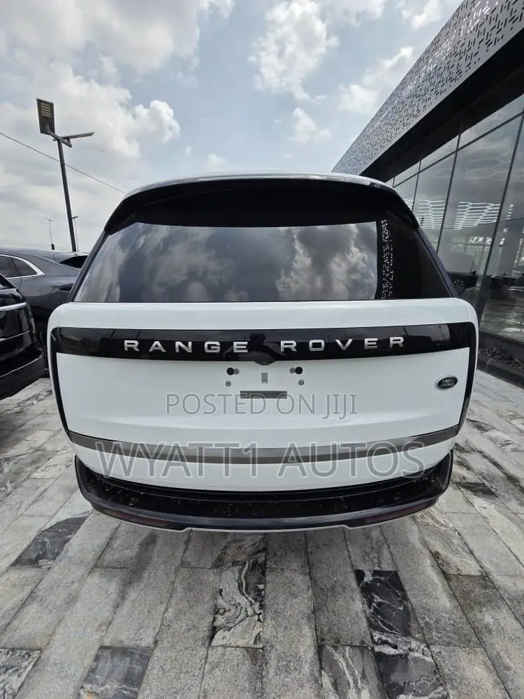 Land Rover Range Rover Vogue 2023 White