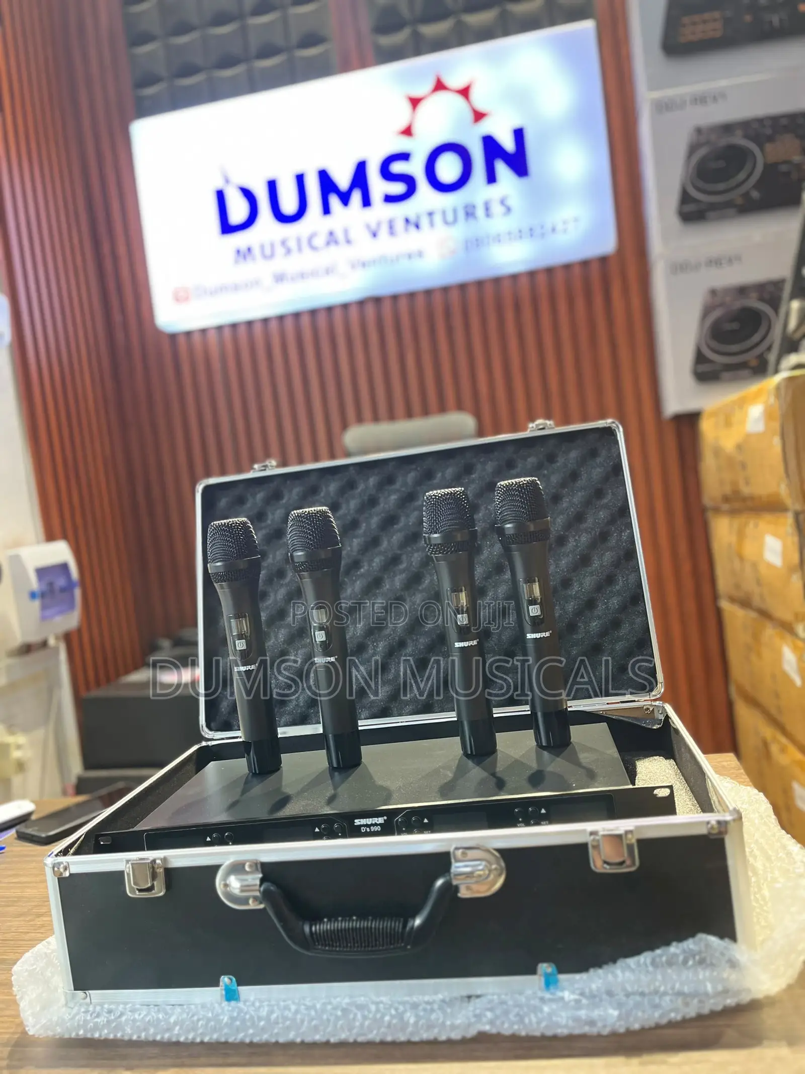 Shure Ds-990 4in1 Digital Selection Frequency Wireless Microphone