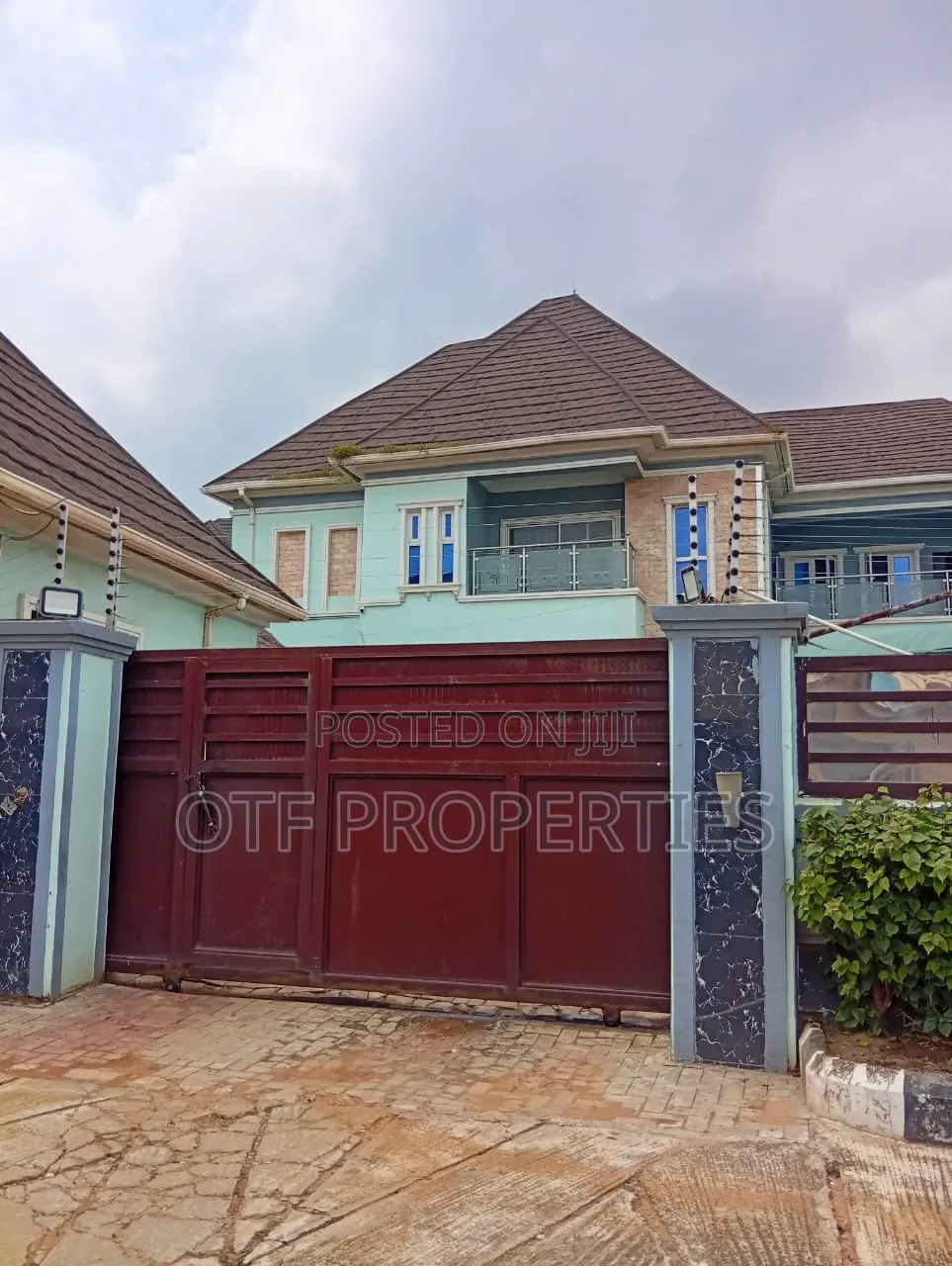 4bdrm Duplex in Fo1,, Kubwa for rent