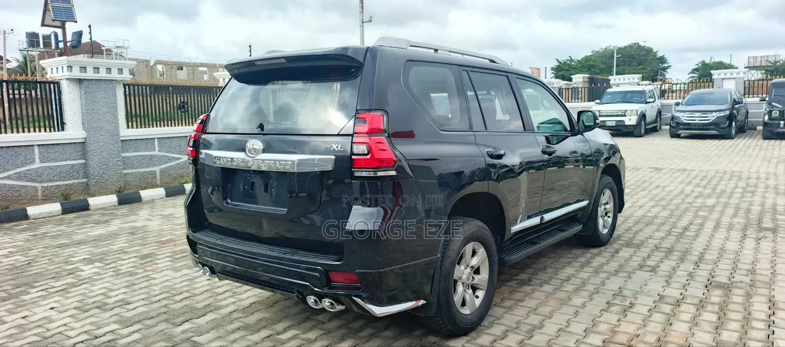 Toyota Land Cruiser Prado 2016 Black