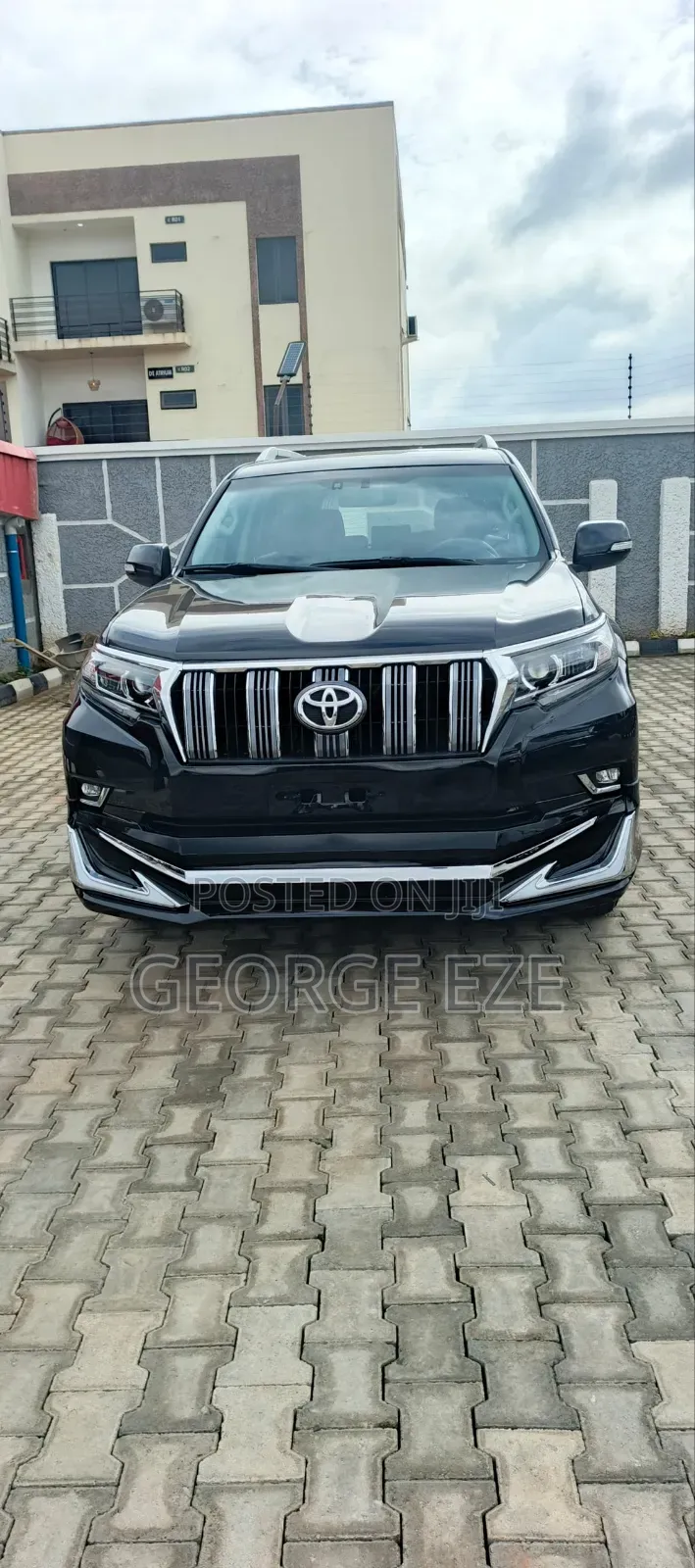 Toyota Land Cruiser Prado 2016 Black