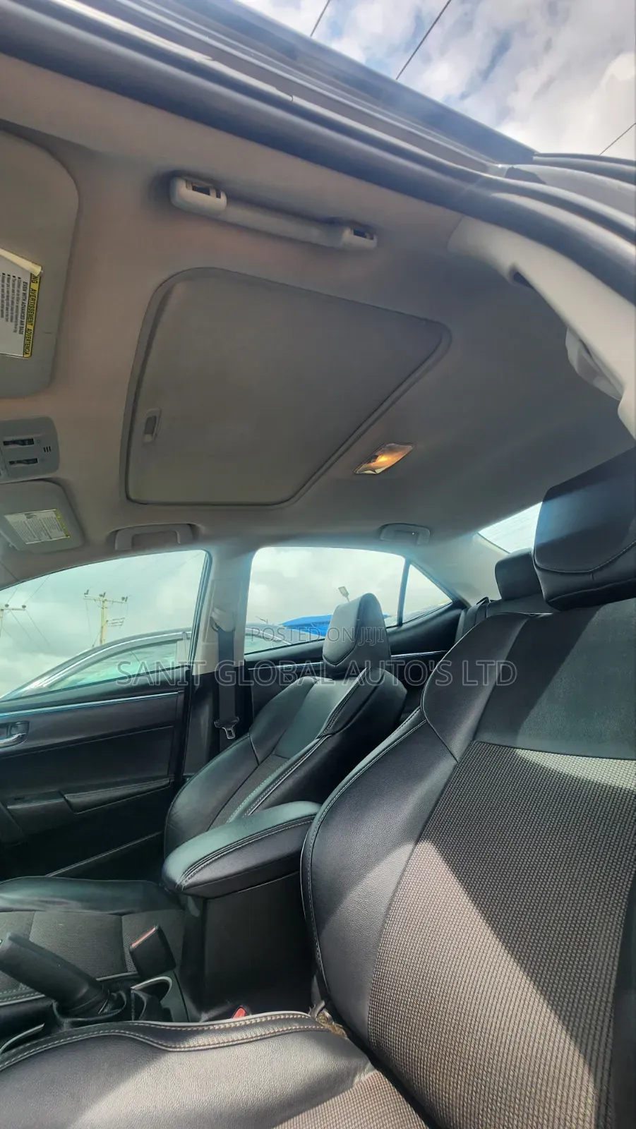 Toyota Corolla 2015 Black