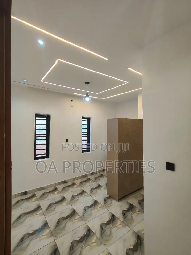 1bdrm Apartment in Off Ui Third Gate, for rent