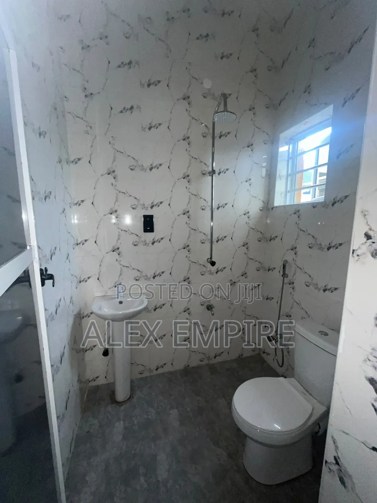 2bdrm Apartment in Ago Palace for rent