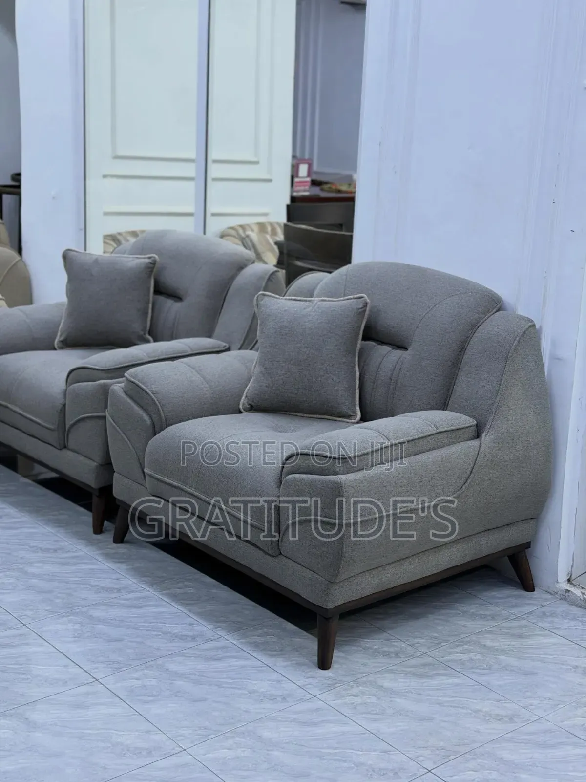 High Quality Standard Sofa Sets 7 Seaters