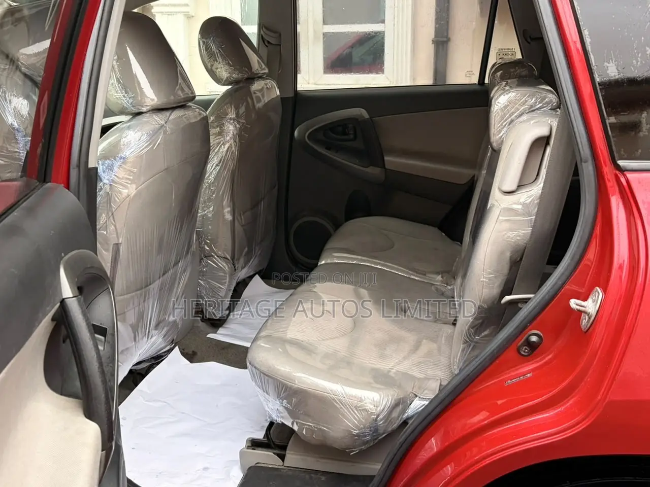 Toyota RAV4 2011 Red