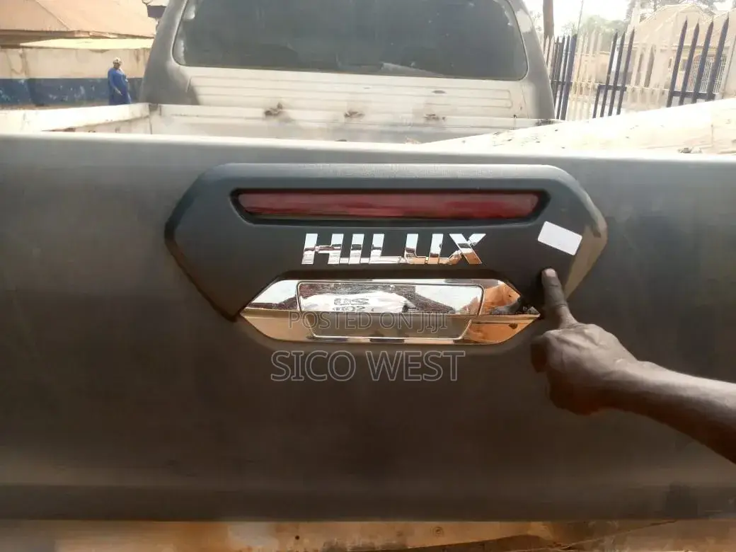 Tail Board Handle Chrome for Toyota Hilux