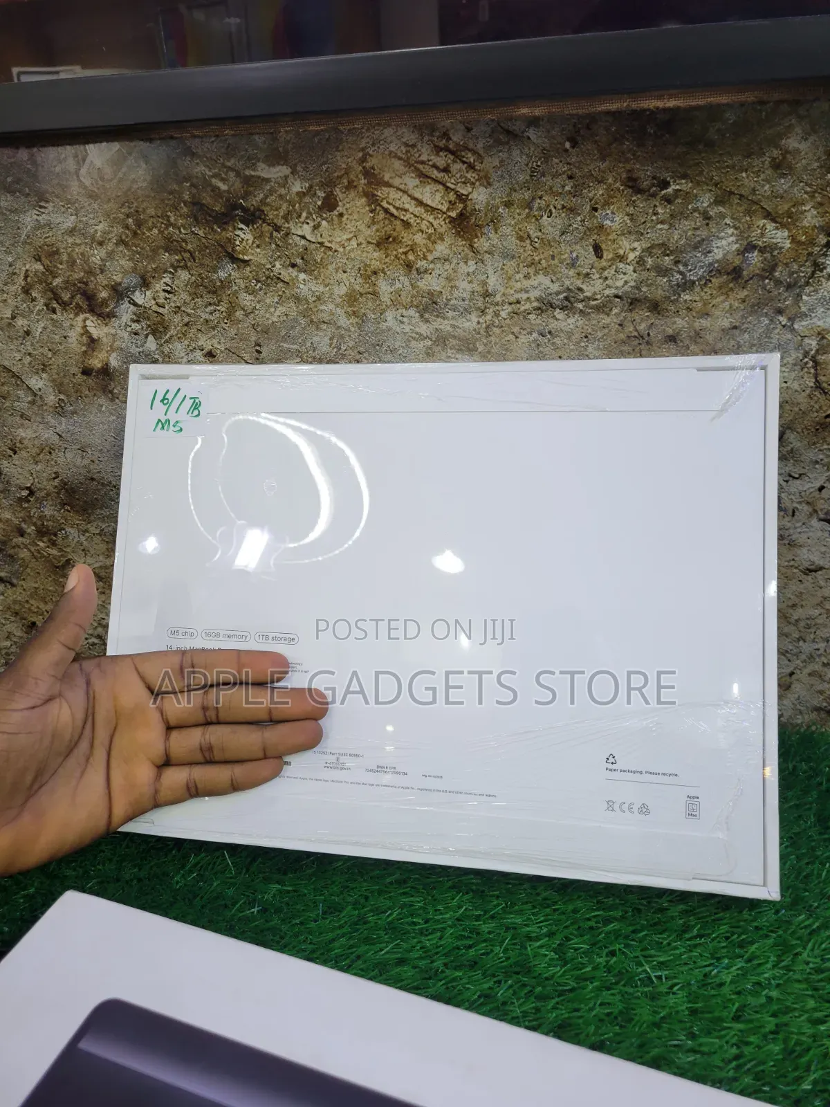 New Laptop Apple MacBook Pro 2026 M5 Pro 16GB SSD 1T