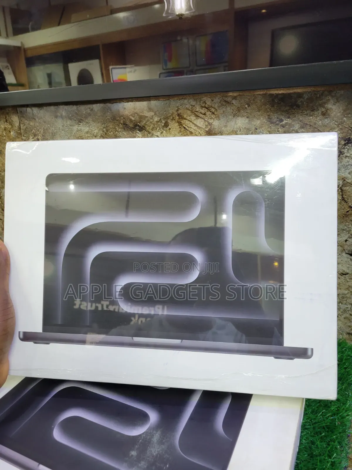 New Laptop Apple MacBook Pro 2026 M5 Pro 16GB SSD 512GB