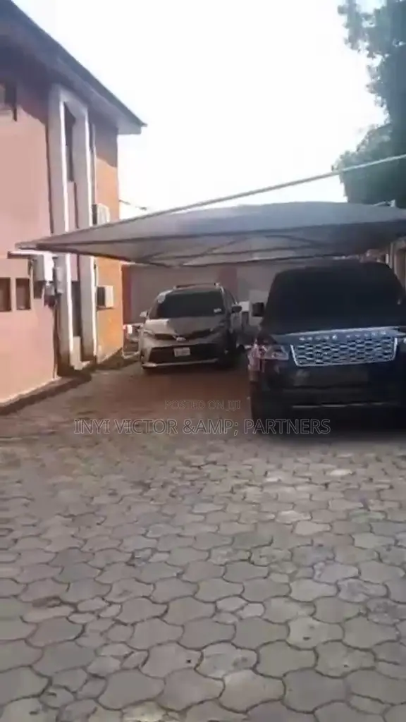 5bdrm Duplex in Garki for sale