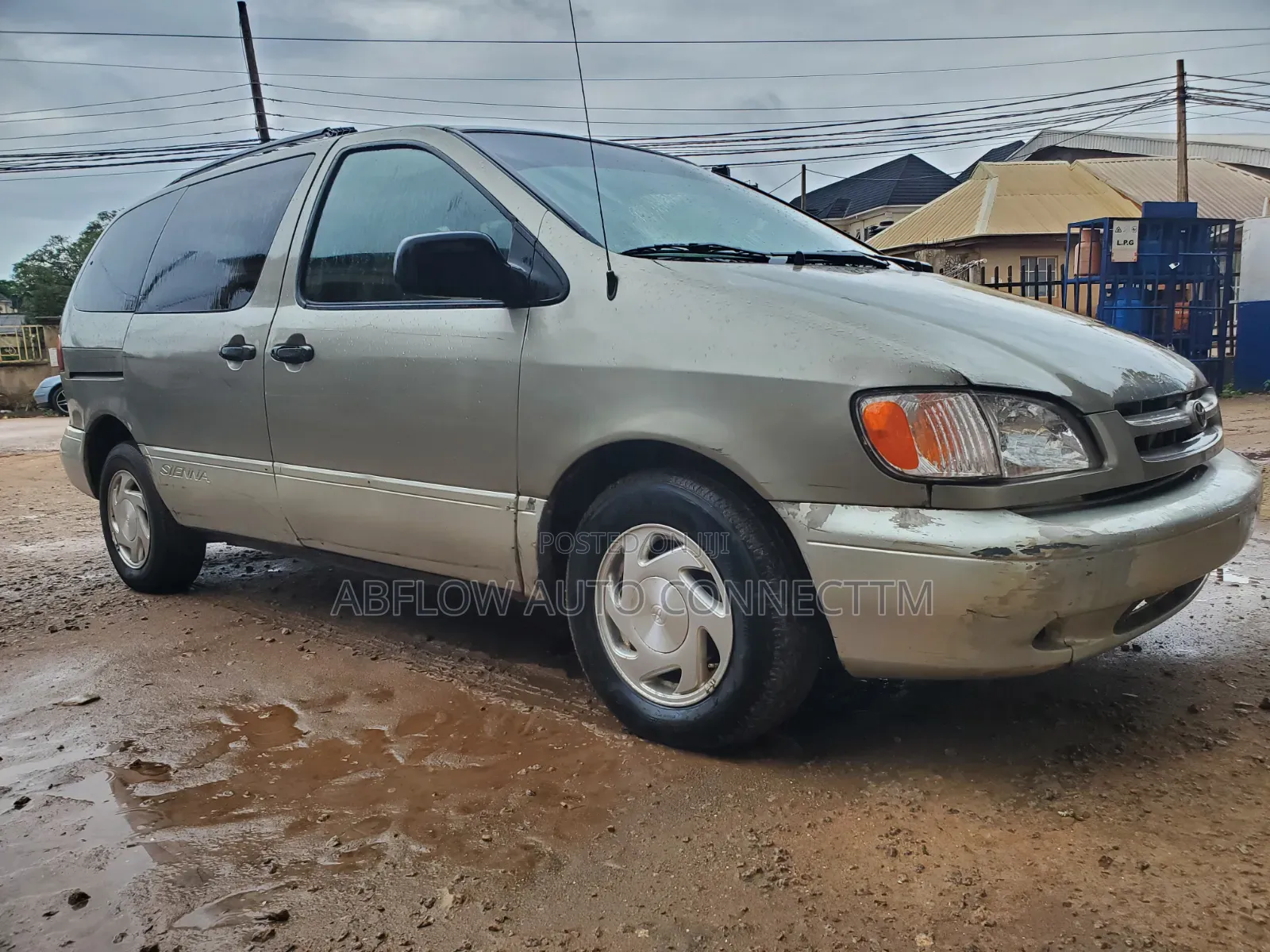 Toyota Sienna 2003 Silver